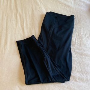 Girlfriend compressive leggings